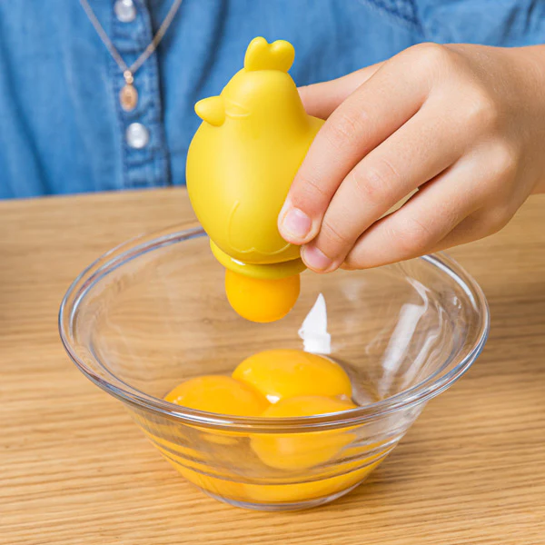 Eggs separator shooting detail2 600x600 RVB 600x600